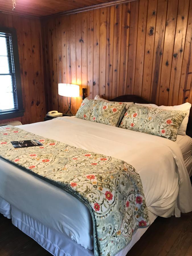 Riverside Lodge At Chimney Rock Exterior foto