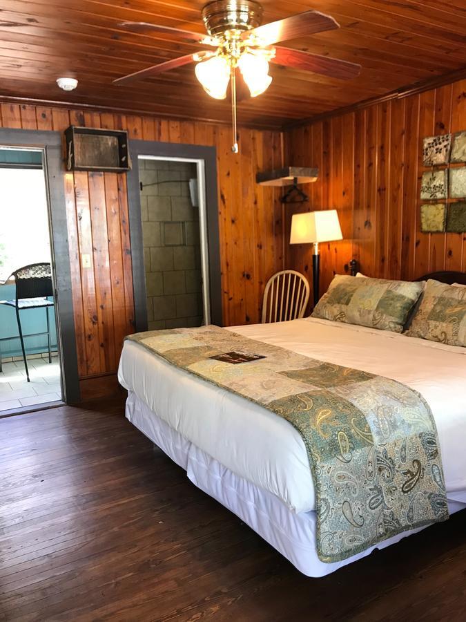 Riverside Lodge At Chimney Rock Exterior foto